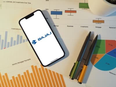 Bajaj-Fin-consol-PAT-up-14-37-higher-provisions-weigh