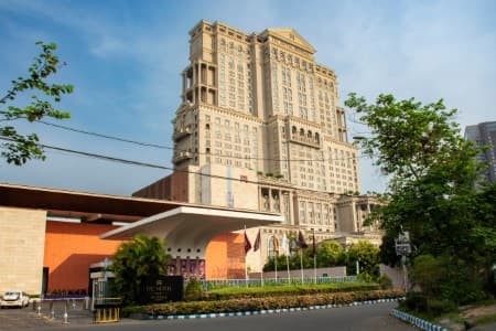 Earnings-Review-ITC-misses-Street-view-on-high-costs-tepid-demand