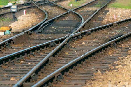Green-Light-Cabinet-OKs-project-for-shortest-Mumbai-Indore-rail-line-route