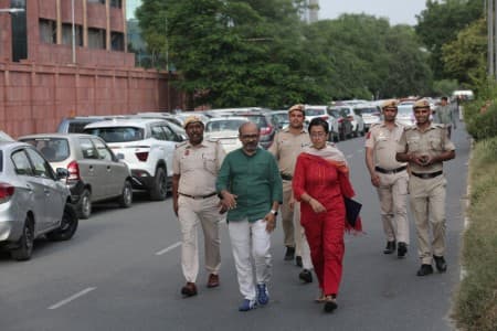 Youngest-Delhi-CM-AAP-s-Atishi-takes-oath-as-Delhi-CM-becomes-3rd-woman-to-hold-office