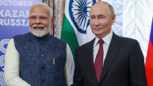 Russia-Visit-Modi-meets-Putin-calls-again-for-peaceful-resolution-of-Ukraine-war