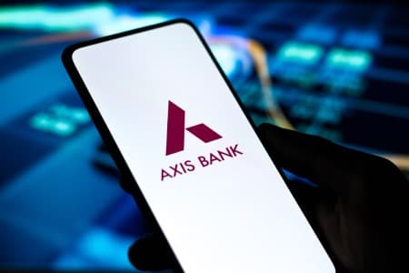 Axis-Bank-wrests-top-corporate-bond-arranger-spot-in-Jul-Sept