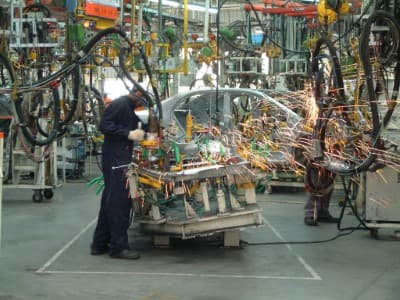 Data-Alert-May-eight-core-industries-growth-falls-to-9-month-low-of-0-7-37-