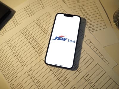 Volume-rise-to-aid-JSW-Steel-consol-sales-YoY-but-realisation-seen-down