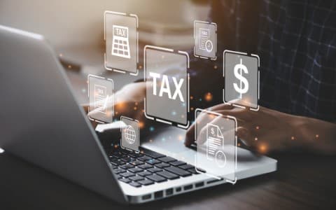 Monsoon-Session-Lok-Sabha-passes-new-Income-Tax-Bill-without-discussion