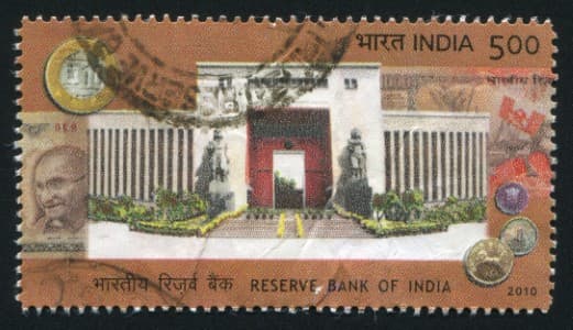 Bank-Lending-Fund-flow-to-commercial-sector-INR-35-1-tln-FY25-on-equity-raises-says-RBI-paper