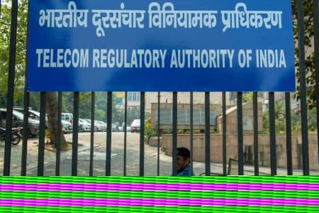 Mobile-operators-add-3-5-mln-users-in-Aug-up-over-7-times-on-month