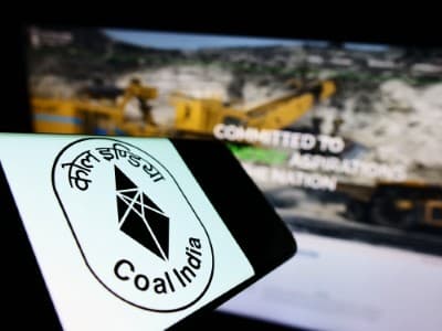 Salary-Hike-Coal-India-ups-salaries-of-executives-up-to-mid-level-to-cost-INR-34-bln