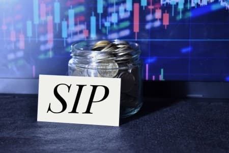 SIP-inflows-SIP-Inflows-down-in-May-at-INR-309-54-bln-vs-INR-311-15-bln-in-Apr