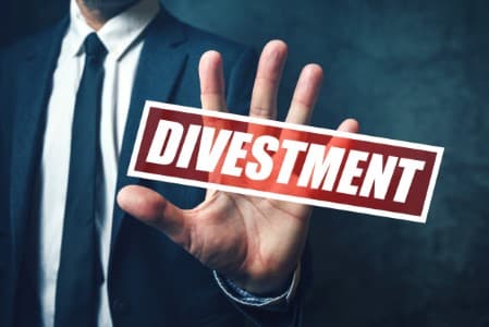 GIC-Divestment-Govt-to-sell-up-to-5-37-stake-in-GIC-Tue-Wed-floor-price-at-INR-352-per-share