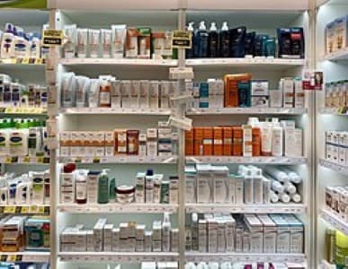 Chemists-seek-higher-margins-brand-substitution-at-meeting-with-government