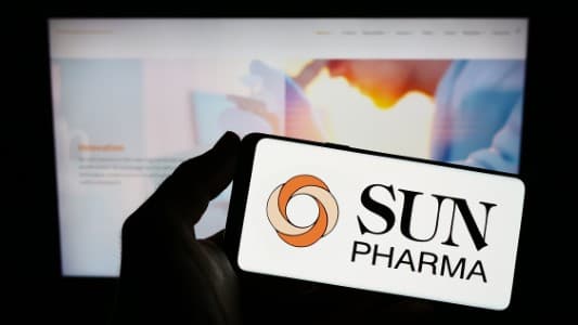 Sun-Pharma-arm-seeks-bar-on-Intas-Pharma-selling-similar-named-cancer-drug