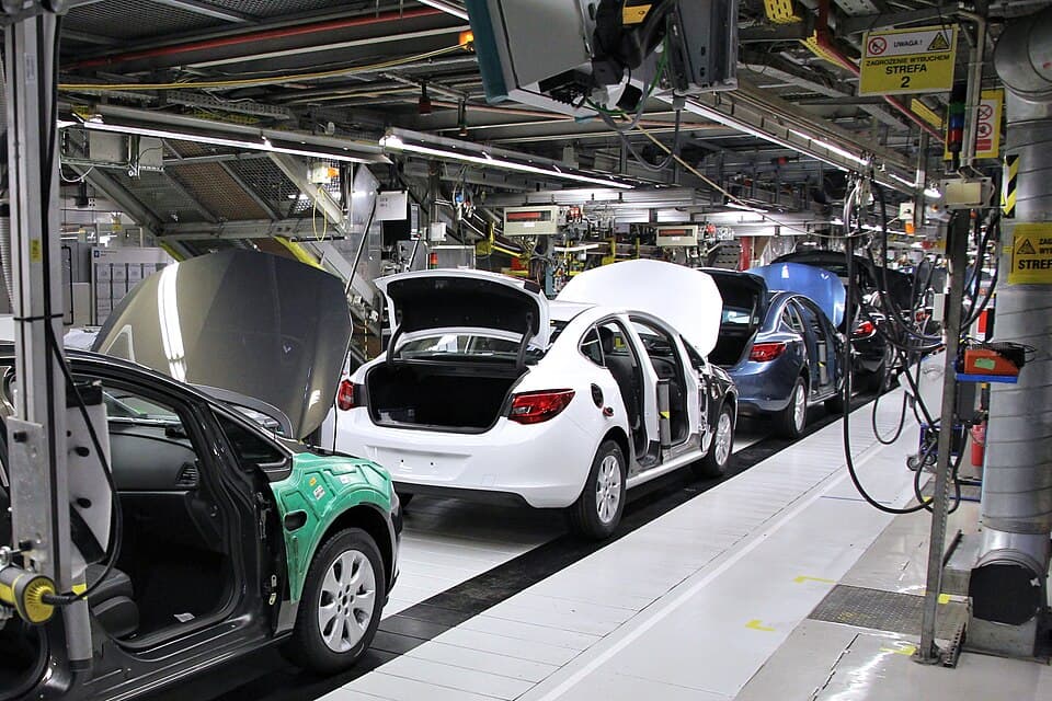 FOCUS-Input-costs-may-squeeze-auto-companies-through-Q3-amid-war-uncertainty