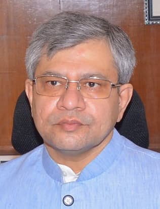 Mobile-Phone-Manufacturing-Government-in-talks-to-push-home-grown-brands-under-mobile-phone-manufacturing-scheme