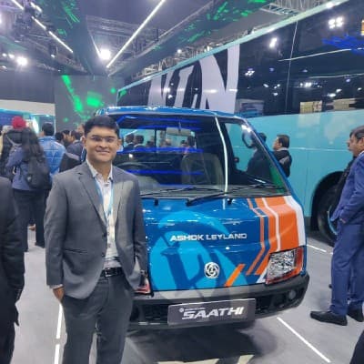 Vehicle-servicing-Ashok-Leyland-expects-Gen-Z-customers-to-skip-local-garages-for-repair