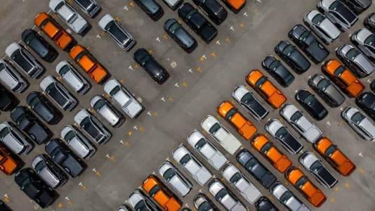 Auto-Sales-Aug-auto-retail-sales-up-18-37-tractor-sales-flash-distress-signal-says-FADA