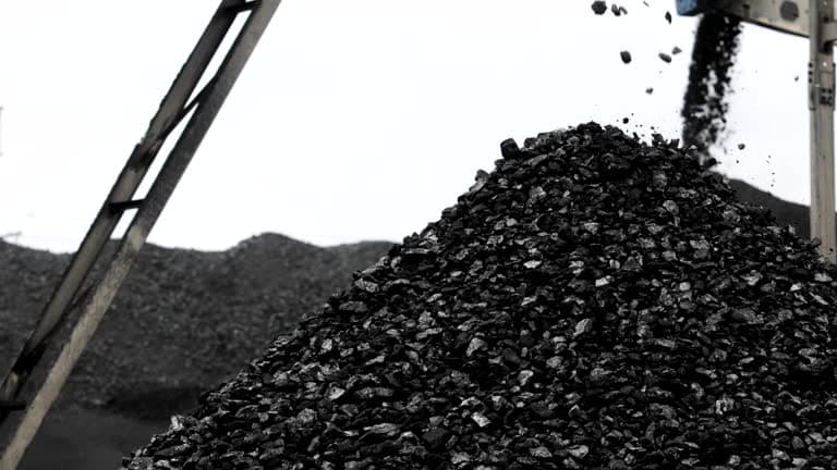 synthetic-gas-production-Government-gets-7-applications-in-phase-1-of-INR-375-billion-coal-gasification-scheme